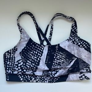 Lululemon Energy bra Sz 8